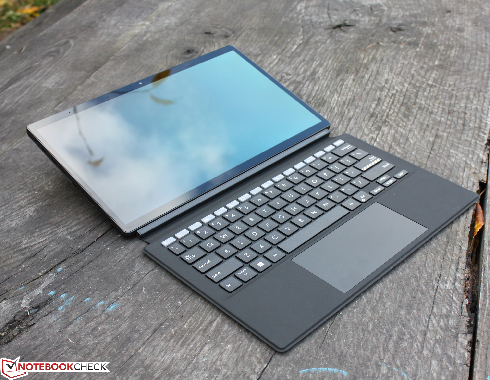 Asus Vivobook Slate 13 OLED, un ordinateur tablette avec écran